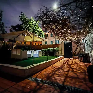 Moderno Cornelia-san Pietro Con Giardino Apartament